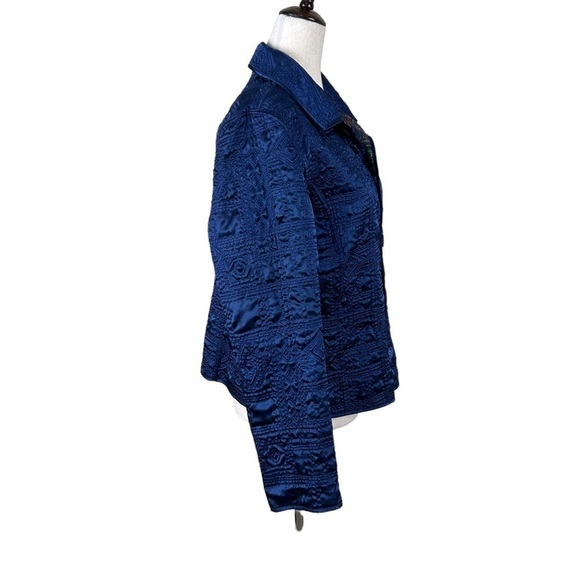 Chicos Quilted Button Up Reversible Lightweight Jacket - Picture 6 of 13